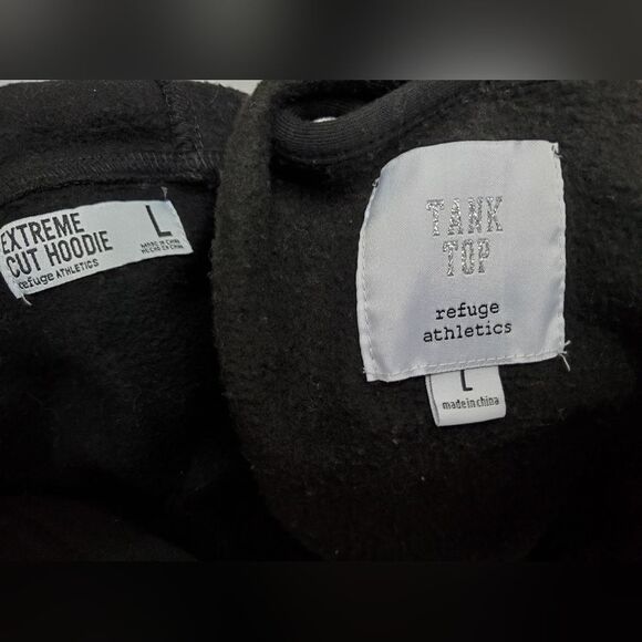 3 Piece Black Refuge Set - Crop Hoodie, Sports Bra, and Pants - Picture 7 of 13